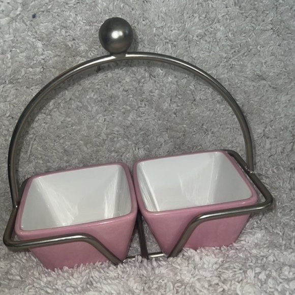 Set of 2 Pampered Chef Help Whip Cancer Square Pink Bowls PLUS Small Bowl Caddy - Picture 1 of 6